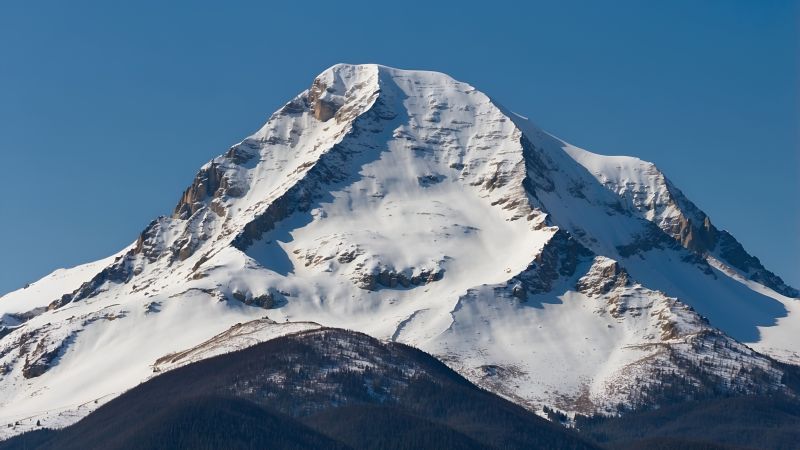 mountains wallpaper, alpine scenery, rugged cliffs, background for desktop wallpaper (horizontal)